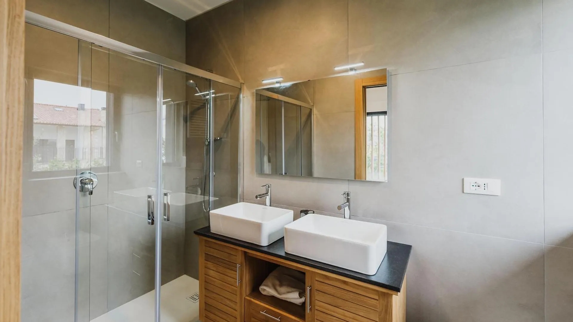 Luxe Villa Maxime Lazise 0*,  Italy